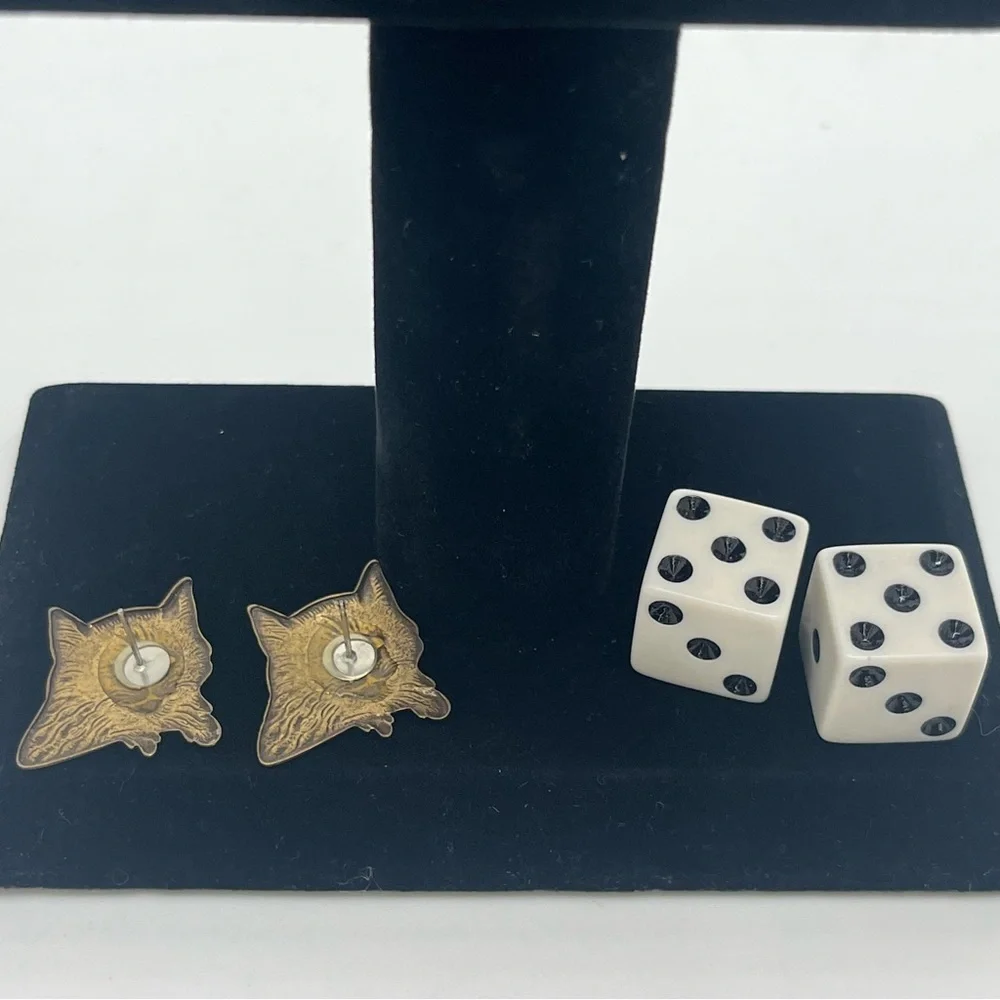 Vintage Gold Tone Cat Face Stud Earrings for pierced ears.